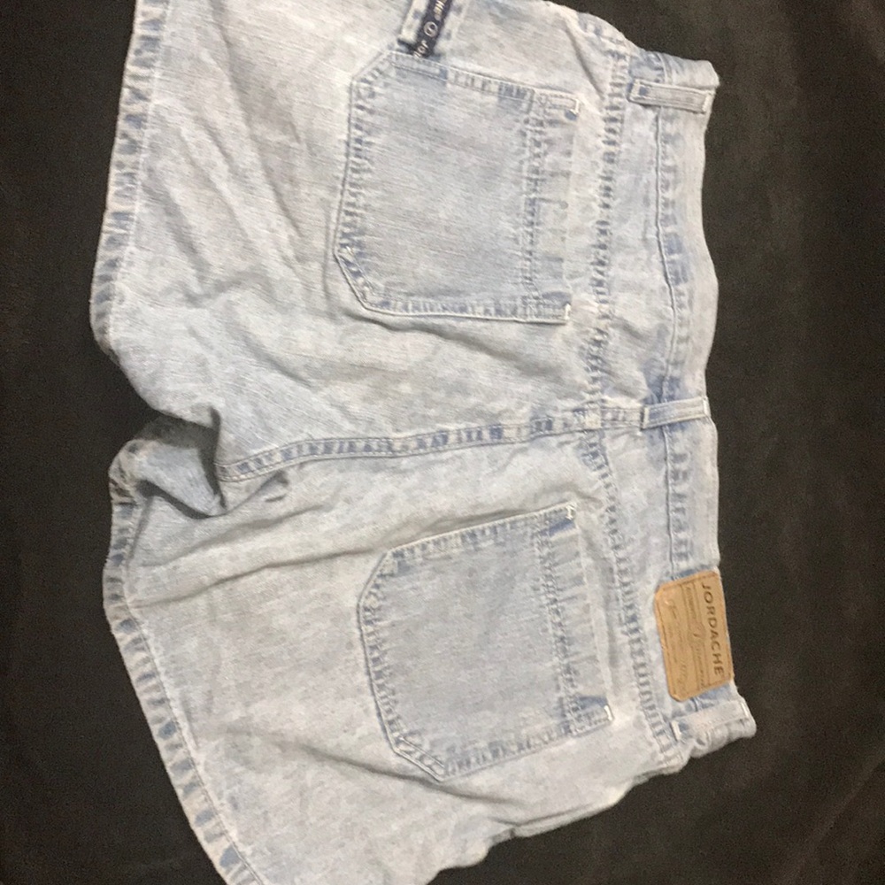 Denim shorts - Picture 2 of 2